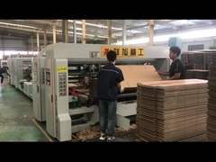 A nossa máquina está a funcionar com um excelente desempenho para terminar os diferentes pedidos.